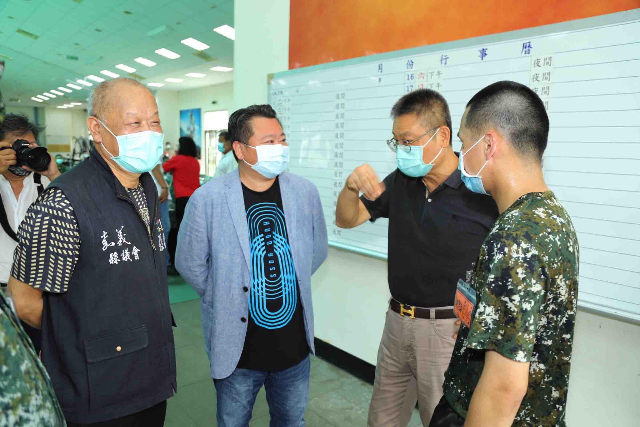中秋節敬軍慰問圖2.jpg